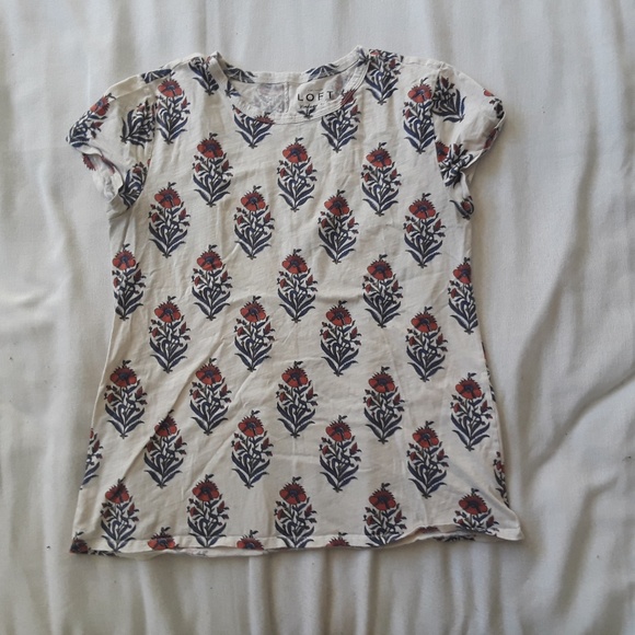 {LOFT} Women's Gray Floral Vintage Soft Tee Sz S - Picture 2 of 5